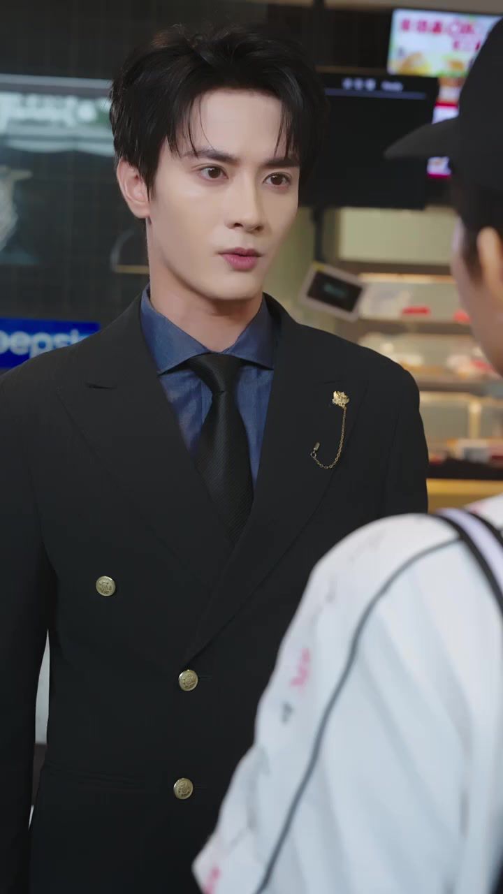 闪婚男神之周末请和我恋爱 全集(大结局)